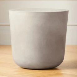 Cap Grey Cement Side Table